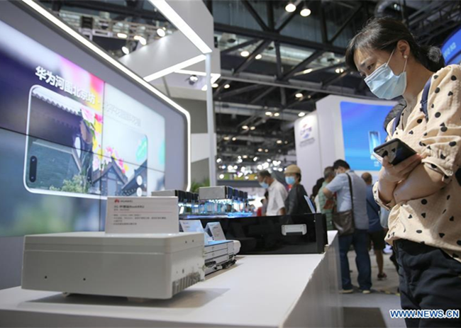 Chinese Enterprises Demonstrate Latest Innovations, Technolo